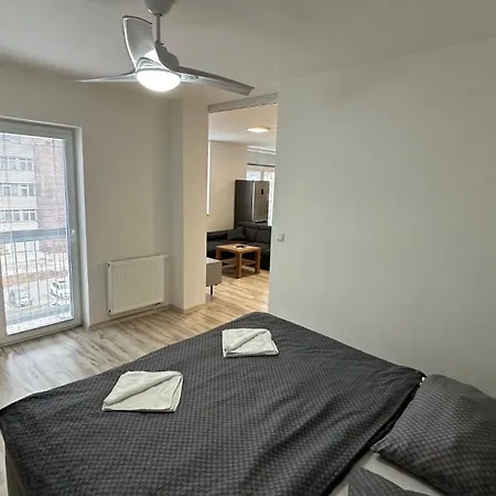 2 With Balcony Apartman Lipótszentmiklós